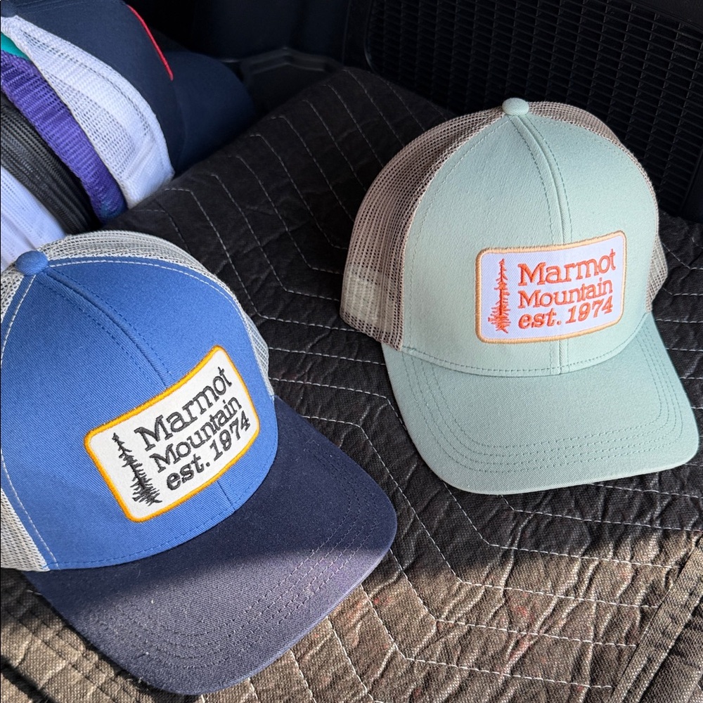 Marmot Blue and Green SnapBack mesh ballCaps